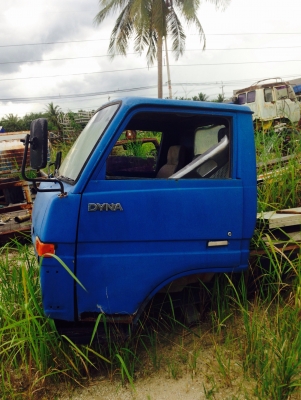 หัวเก๋งหกล้อ