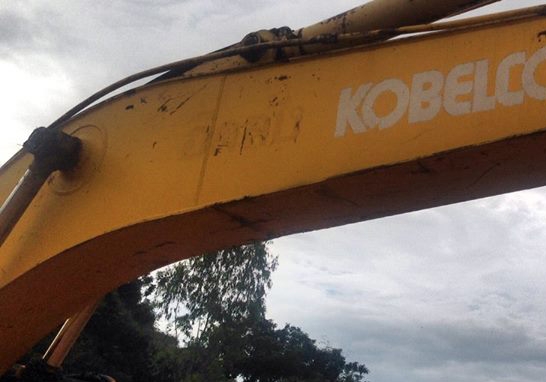 **330,000 บ.ต่อรอง/// แบคโฮ KOBELCO MARK-3 SK200 เก๋งเทา ตามสภาพ **ขายตัด KOBELCO SK200 MARK-3 เก๋งเทาแท้ แบคโฮ รุ่นพิมพ์นิยม ตามสภาพ ขายตัด/ขายเป็นอะไหล่ HYD.EXCAVATOR KOBELCO SK200 MARK-3 S/N.ซีเรียล YN-17338 เก๋งเทาแท้ เครื่อง/ปั้ม เดิมๆ ไฟฟ้าตัด ครับ