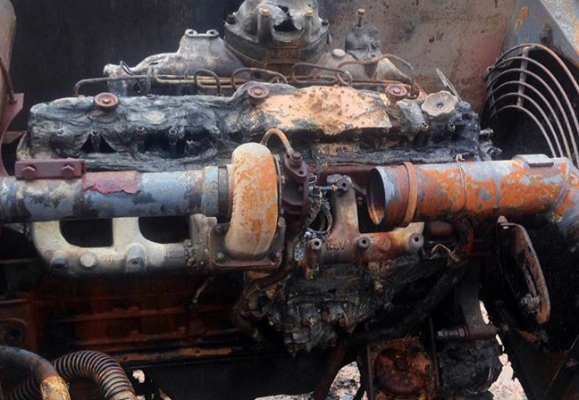 **330,000 บ.ต่อรอง/// แบคโฮ KOBELCO MARK-3 SK200 เก๋งเทา ตามสภาพ **ขายตัด KOBELCO SK200 MARK-3 เก๋งเทาแท้ แบคโฮ รุ่นพิมพ์นิยม ตามสภาพ ขายตัด/ขายเป็นอะไหล่ HYD.EXCAVATOR KOBELCO SK200 MARK-3 S/N.ซีเรียล YN-17338 เก๋งเทาแท้ เครื่อง/ปั้ม เดิมๆ ไฟฟ้าตัด ครับ