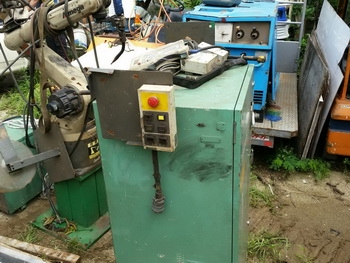 ขาย เครื่องเชื่อม robot แบบใช้แก๊ส คาร์บอนไดออกไซด์ co2 เชื่อมงานได้สวยมาก ไม่มีขี้ เก่านอกแท้ ขาย เครื่องเชื่อม robot แบบใช้แก๊ส คาร์บอนไดออกไซด์ co2 เชื่อมงานได้สวยมาก ไม่มีขี้ เก่านอกแท้