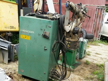 ขาย เครื่องเชื่อม robot แบบใช้แก๊ส คาร์บอนไดออกไซด์ co2 เชื่อมงานได้สวยมาก ไม่มีขี้ เก่านอกแท้