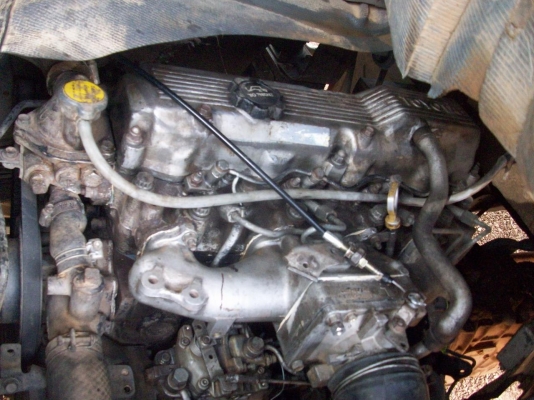 ขาย 6 ล้อเครื่อง 115 สภาพสวย ทะเบียนไม่ขาด เอกสารพร้อมโอน