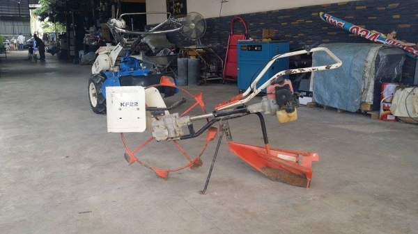 เครื่องแหวกร่องกล้าในนาเดินตาม  MITSUBISHI รุ่น KF22(2) เก่าญี่ปุน  สภาพดี