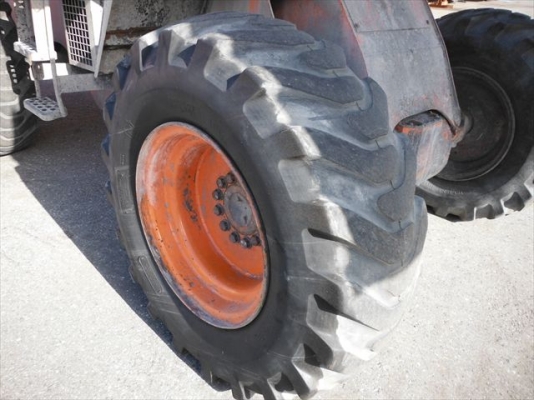 ขายรถตัก Hitachi LX110-7 ขายรถตัก Hitachi LX110-7