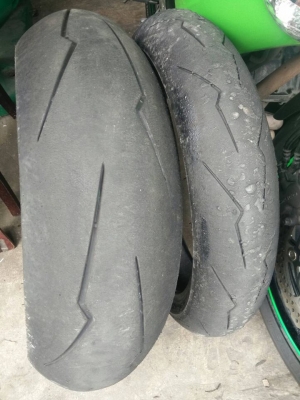 ยางสายฟ้า ปี 2014 Diablo supercorsa เบอร์ 200/55/17-120/70/17