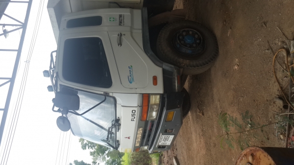 ขายรถบรรทุกสิบล้อดั๊ม