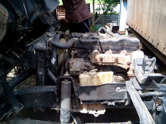 ขาย NPR 115 คอกแป๊บน้ำ สีฟ้า เครื่องดี คัสซีสวย พร้อมใช้ครับ ขาย NPR 115 คอกแป๊บน้ำ สีฟ้า เครื่องดี คัสซีสวย พร้อมใช้ครับ