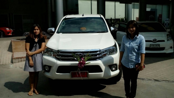 toyota revo กระบะตอนเดียว ดาวน์ 9000