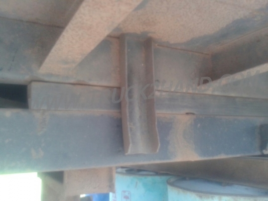 กระบะดัมพ์สามมิตร ยาว 4 เมตร กว้าง 2.10 เมตร มีปั๊มเกียร์ฝากครบ