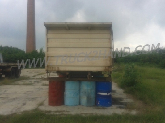 กระบะดัมพ์สามมิตร ยาว 4 เมตร กว้าง 2.10 เมตร มีปั๊มเกียร์ฝากครบ