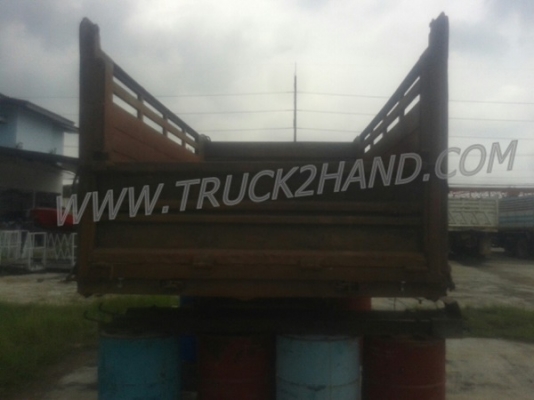 กระบะดัมพ์สามมิตร ยาว 4 เมตร กว้าง 2.10 เมตร มีปั๊มเกียร์ฝากครบ