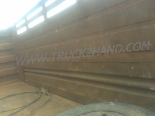 กระบะดัมพ์สามมิตร ยาว 4 เมตร กว้าง 2.10 เมตร มีปั๊มเกียร์ฝากครบ