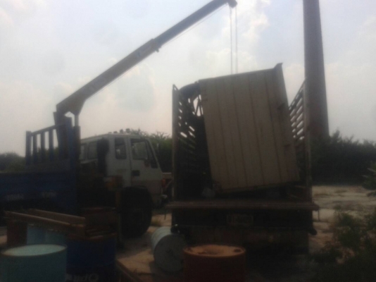 กระบะดัมพ์สามมิตร ยาว 4 เมตร กว้าง 2.10 เมตร มีปั๊มเกียร์ฝากครบ