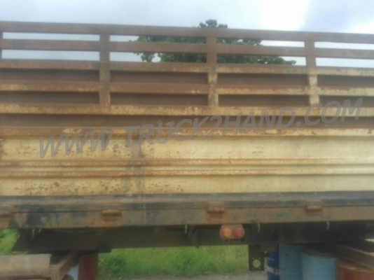 กระบะดัมพ์สามมิตร ยาว 4 เมตร กว้าง 2.10 เมตร มีปั๊มเกียร์ฝากครบ