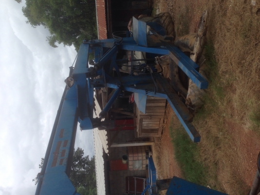 ขายด่วนครับ คีบกลกิจบ้านโป่ง บูมเดี่ยวปั๊มหลัง สวยๆเลยครับ