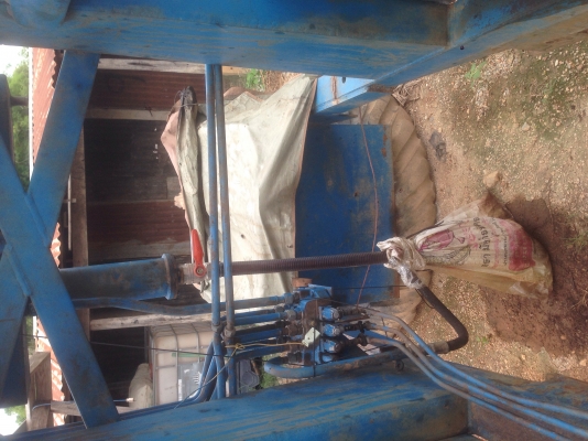 ขายด่วนครับ คีบกลกิจบ้านโป่ง บูมเดี่ยวปั๊มหลัง สวยๆเลยครับ