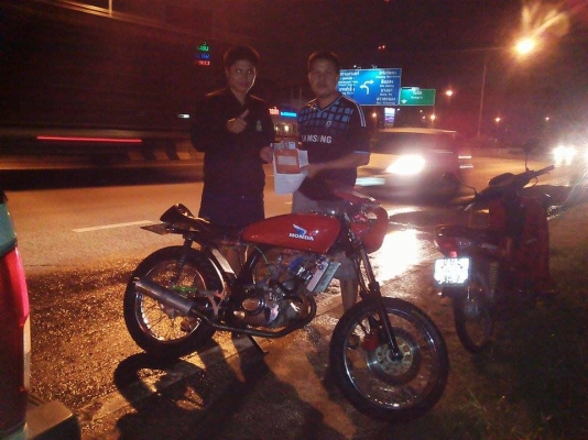 ขาย CG เครื่องโซ125 เเต่งคาเฟ่ ราคาเบาๆ สนใจโทร.089-8054390 โอ๋ ลพบุรี