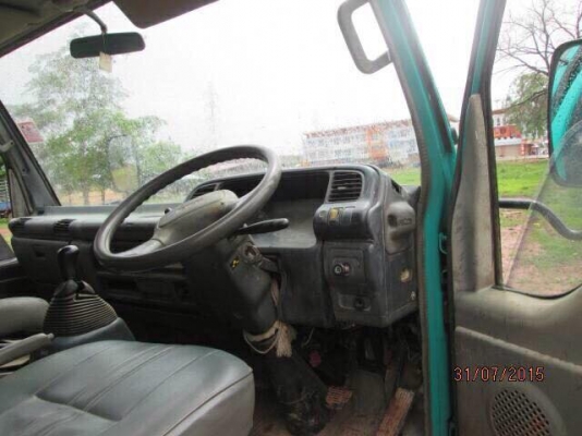 รถ 6 ล้อดั้ม ISUZU NPR เครื่อง 130 แรง ปี 52 รถห้าง