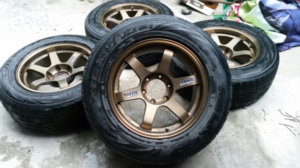 แม็กพร้อมยางขอบ18 Te37