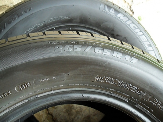 ยางขอบ17กระบะสูง มิชลิน 265-65R17ลงพื้นกลางปี13 (4เส้น 3,400บ)ดอกตรึม