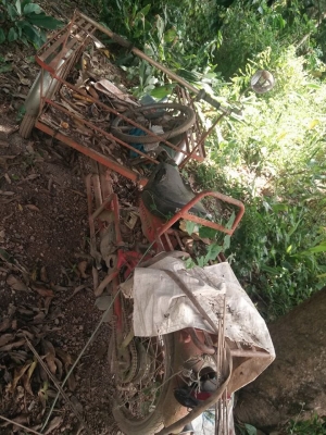 ขายด่วน ไมตี้เอ็กตอนเดียวปี33กับซาเล้ง1คัน ขายควบ