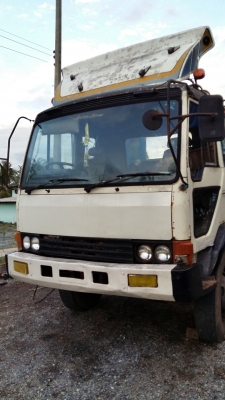 ขายไอ้หลง215เครื่อง195แรง พื้นเรียบเหล็กเอาไปต่อเทรนเลอรได้เลย