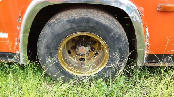 ขายรถบัสยีห้อBENZเครื่อง EK100