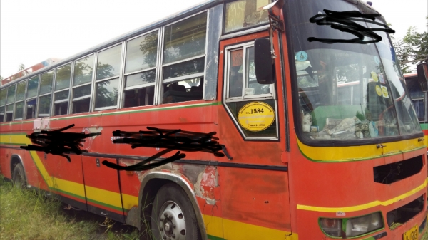 ขายรถบัสยีห้อBENZเครื่อง EK100