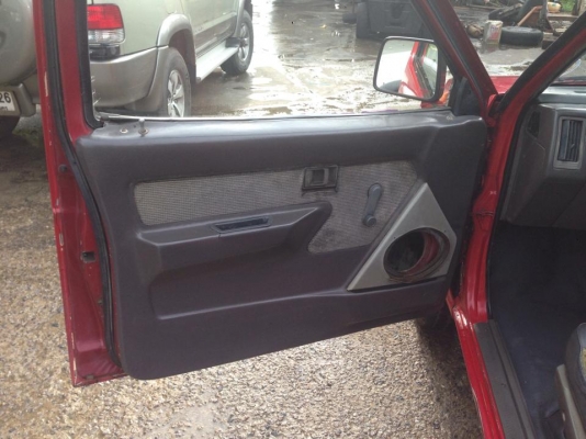 ขายรถนิสสันฝาแดง เครื่องแน่นๆ BD25 ทะเบียนขาดเมษา 58 เอกสารพร้อมโอน ขายถูก 56000 บาท ขายรถนิสสันฝาแดง เครื่องแน่นๆ BD25 ทะเบียนขาดเมษา 58 เอกสารพร้อมโอน ขายถูก 56000 บาท