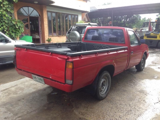 ขายรถนิสสันฝาแดง เครื่องแน่นๆ BD25 ทะเบียนขาดเมษา 58 เอกสารพร้อมโอน ขายถูก 56000 บาท ขายรถนิสสันฝาแดง เครื่องแน่นๆ BD25 ทะเบียนขาดเมษา 58 เอกสารพร้อมโอน ขายถูก 56000 บาท