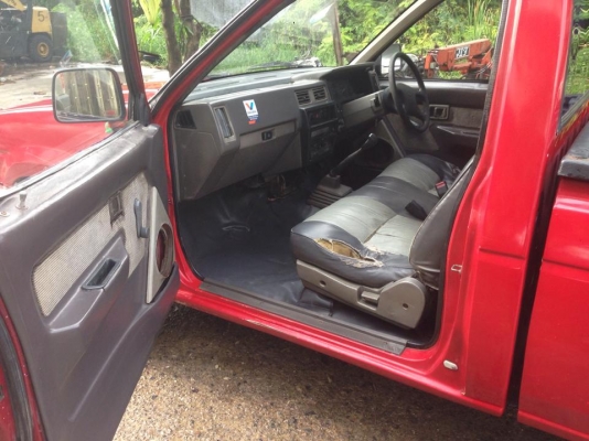 ขายรถนิสสันฝาแดง เครื่องแน่นๆ BD25 ทะเบียนขาดเมษา 58 เอกสารพร้อมโอน ขายถูก 56000 บาท ขายรถนิสสันฝาแดง เครื่องแน่นๆ BD25 ทะเบียนขาดเมษา 58 เอกสารพร้อมโอน ขายถูก 56000 บาท