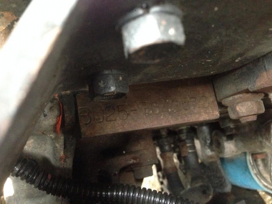 ขายรถนิสสันฝาแดง เครื่องแน่นๆ BD25 ทะเบียนขาดเมษา 58 เอกสารพร้อมโอน ขายถูก 56000 บาท