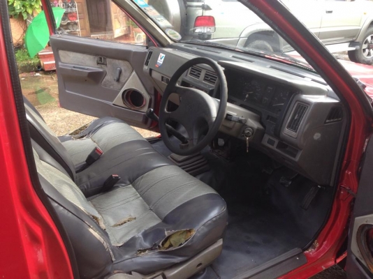 ขายรถนิสสันฝาแดง เครื่องแน่นๆ BD25 ทะเบียนขาดเมษา 58 เอกสารพร้อมโอน ขายถูก 56000 บาท ขายรถนิสสันฝาแดง เครื่องแน่นๆ BD25 ทะเบียนขาดเมษา 58 เอกสารพร้อมโอน ขายถูก 56000 บาท