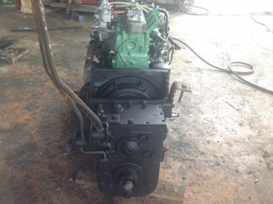 ขายเครื่องอีซูซุC240 พร้อมเกียร์โฟคลิฟพร้อมใช้งานครับ ขาย 38000 บาทครับ