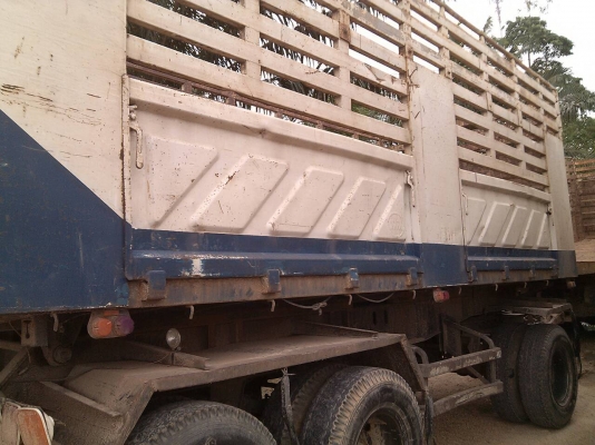 รถอีซูซุ 10 ล้อดั้ม FXZ  320 แรงม้า. ปี 51  ( ขาย แม่ , ลูก. )     สนใจติดต่อ   081 - 6079515