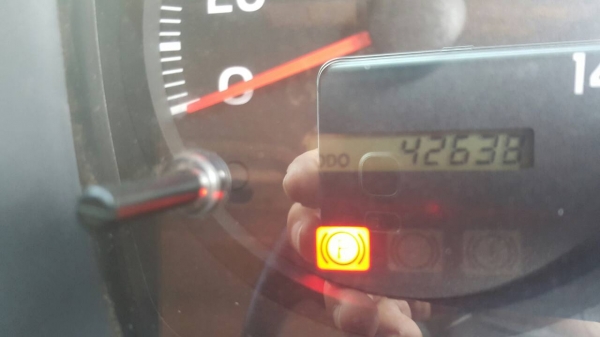 รถฮีโน่  10  ล้อดั้ม FM2P  380  แรงม้า.  ปี 56  ( ขายแม่ , ลูก )    สนใจติดต่อ  081 - 6079515