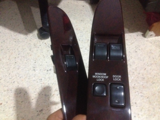 สวิตกระจกไฟฟ้า TOYOTA GRANVIA ของเก่าญี่ปุ่นเเท้สภาพสวยชุดละ