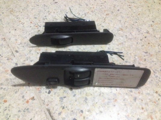 สวิตกระจกไฟฟ้า มิตซูอีคาของเก่าญี่ปุ่นเเท้สภาพดีคู่ละ