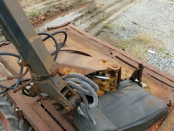 ขาย รถบรรทุก 10 ล้อยาง พร้อมเครนเล็ก ติดหัวคีบไม้ คีบอ้อย มีวิ๊นซ์ เป็น 3 เพลานะครับ หายากมากครับ ขาย รถบรรทุก 10 ล้อยาง พร้อมเครนเล็ก ติดหัวคีบไม้ คีบอ้อย มีวิ๊นซ์ เป็น 3 เพลานะครับ หายากมากครับ