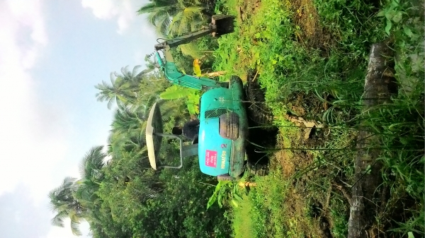 รถขุุดเล็กPc20-7