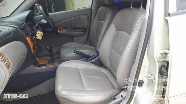 ขายด่วน NISSAN  SUNNY 1.6  SUPER NEO โฉม นีโอ TOPปี 01 สภาพสวยเดิมๆ  พร้อมใช้สุดๆ ราคาสุดคุ้ม