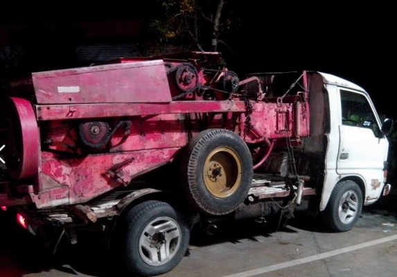 รถมีเล่มทะเบียน ตัดทำอีแต๋นบรรทุก ลดไปเลย อยากขาย รถเต็มบ้าน