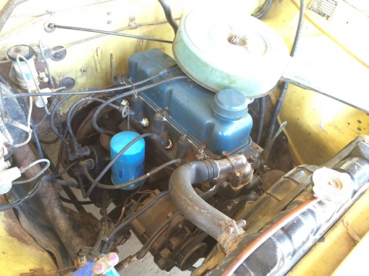 ขายเหมา datsun 620 1คัน 1 ซากอุปกรณ์ตามรูป