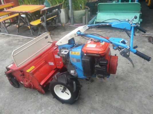 ขายรถตัดหญ้าแบบเดินตาม รุ่นใหม่ นำเข้าจากญี่ปุ่น