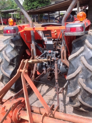 แทรกเตอร์คูโบต้า 4508 สภาพดีเดิมๆทั้งคันพร้อมใช้งาน มีผานดันหน้า และ โรตารี่