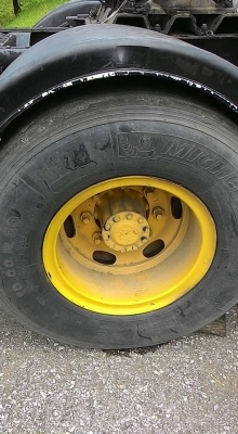 สิบล้อ หัวลาก HINO FL 1J  ราคา 800,000 บาท.