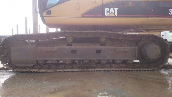 รถแบคโฮ CAT 330C