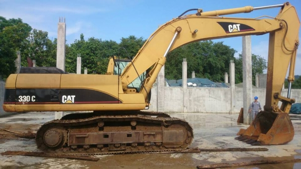 รถแบคโฮ CAT 330C