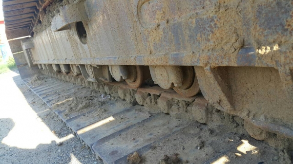 ขายรถแบคโฮ  VOVOL  EC 210LCเครื่องดีปั้มแรงรถสวยพร้อมใช้ราคา 430,000 090-772-3710 090-772-3708