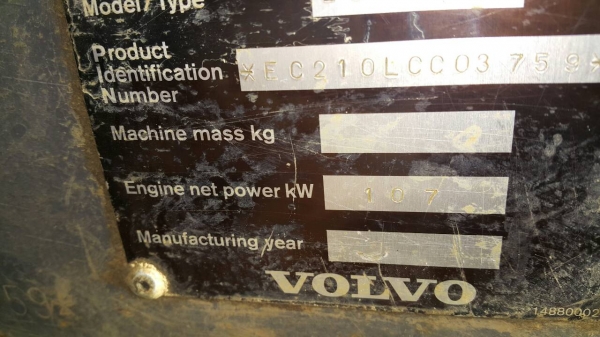 ขายรถแบคโฮ  VOVOL  EC 210LCเครื่องดีปั้มแรงรถสวยพร้อมใช้ราคา 430,000 090-772-3710 090-772-3708